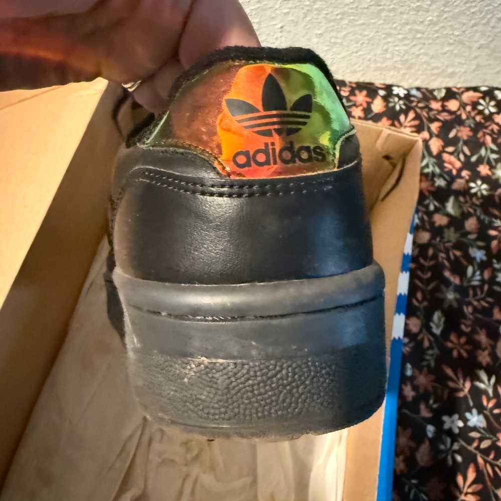 Adidas Rivalry Low Black Iridescent GUC Mens Size 9 (box says 8.5) - Picture 13 of 14